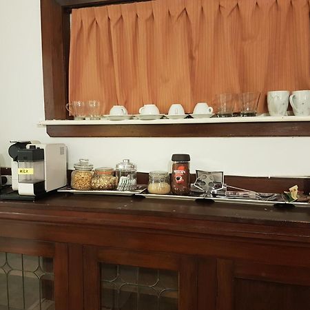 Homestead B&B เคมบริดจ์ ภายนอก รูปภาพ