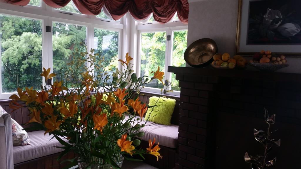 Homestead B&B เคมบริดจ์ ภายนอก รูปภาพ