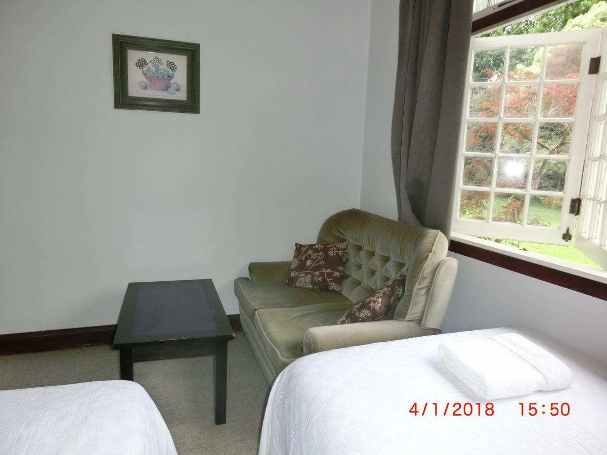 Homestead B&B เคมบริดจ์ ภายนอก รูปภาพ