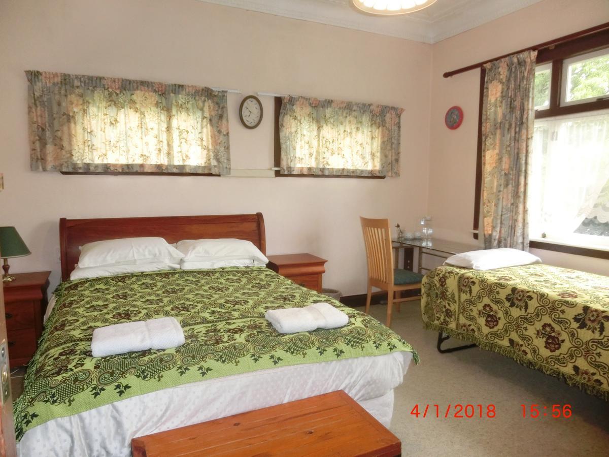 Homestead B&B เคมบริดจ์ ภายนอก รูปภาพ