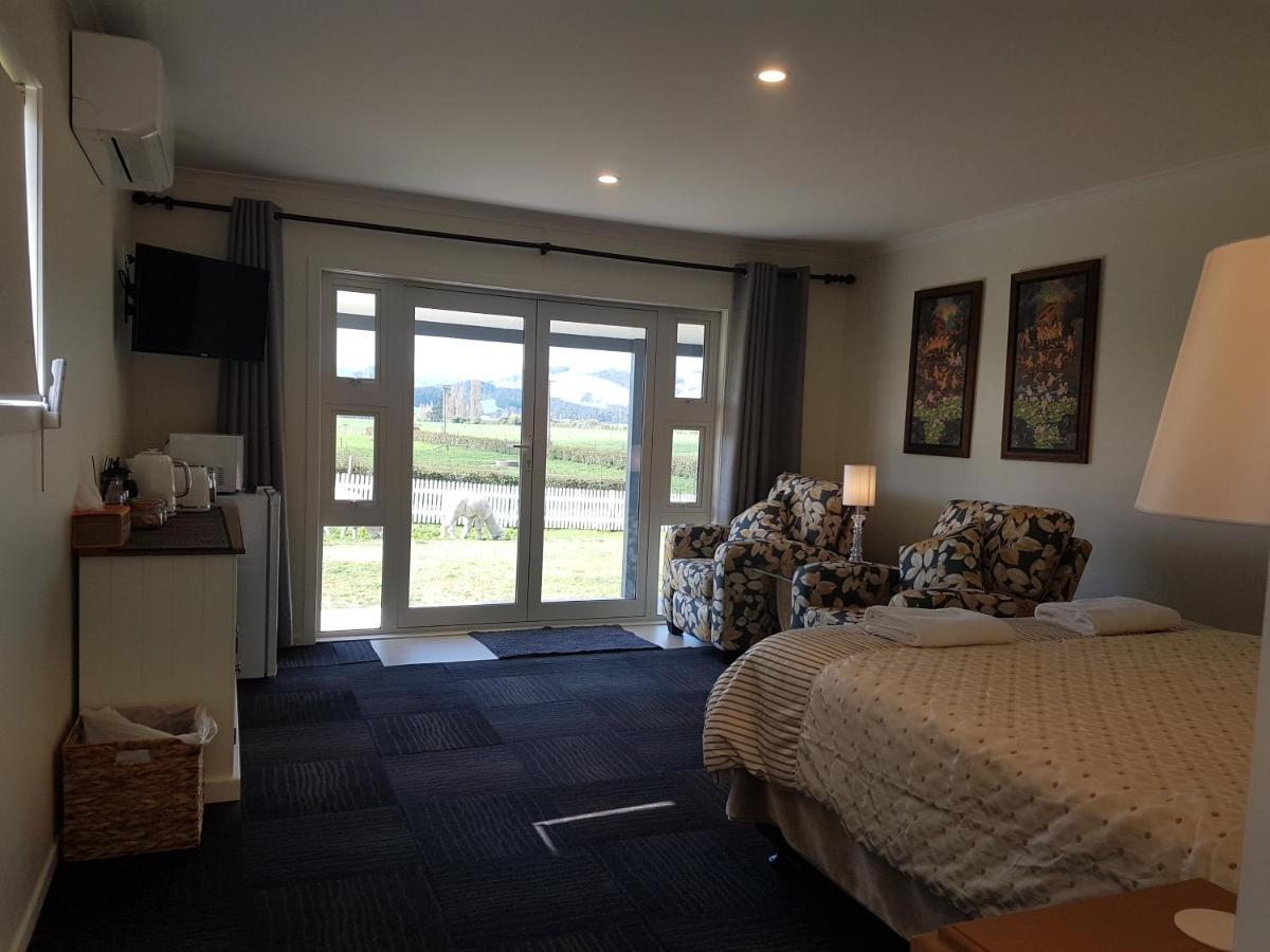 Homestead B&B เคมบริดจ์ ภายนอก รูปภาพ